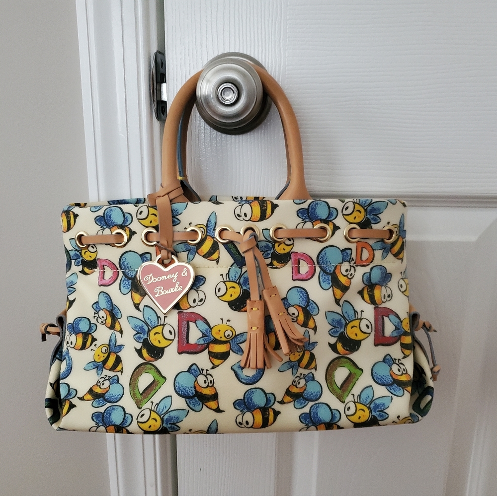 Dooney & Bourke Bee small purse VINTAGE Y2K